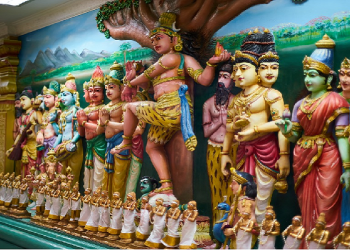 Memanfaatkan Kemiskinan untuk Murtadkan Muslim di India