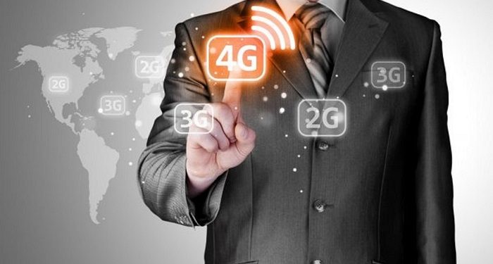 Menkominfo Dorong Uji Coba 4G Segera