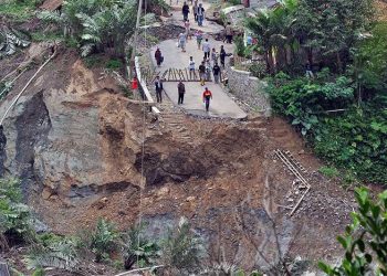 Pesan Allah lewat Jenazah-Jenazah Wanita Korban Longsor Banjarnegara