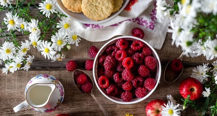 Makanan dan Minuman yang Membantu Perkembangan Otak