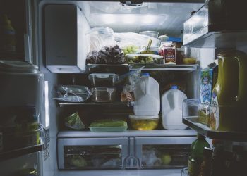 Tips Menyimpan Bahan Makanan dalam Kulkas