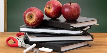 9 Tips Mempersiapkan Anak Menghadapi Ujian Sekolah