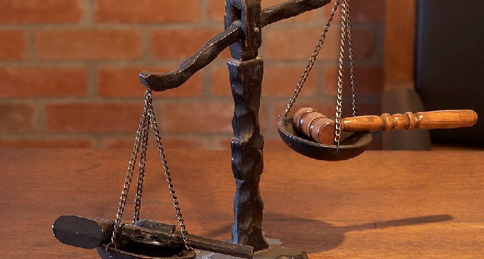 Sisi Teoritis dari Keadilan