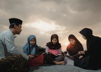 Tanggung Jawab Terbesar bagi Wanita adalah Rumah Tangganya