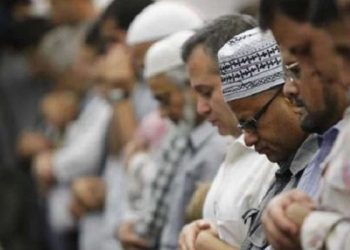 Meringankan Shalat Jika Berjamaah