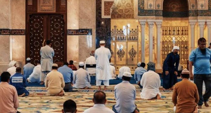 Meringankan Tasyahhud Pertama