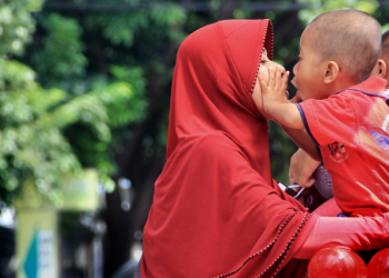 Ketika Sesama Para Bunda Saling Iri