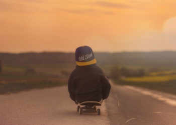 Uwais Al-Qarni Lebih Senang Bersama Fakir Miskin