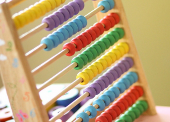 Uwais Al-Qarni Lebih Senang Bersama Fakir Miskin