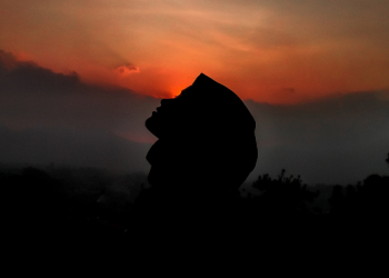 Melindungi Diri Atau Menjauh Jika Buang Hajat