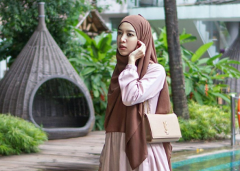 Inilah Hijab Blogger Paling Populer di Media Sosial