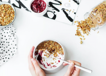 Es Yoghurt Edamame Cokelat