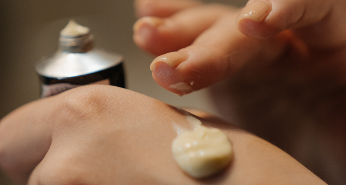 Rasulullah Turut Mengerjakan Pekerjaan Rumah