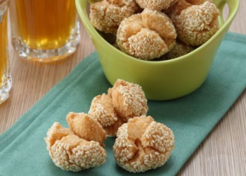 Hati Riang karena ada Onde-onde Ketawa