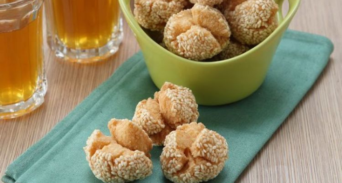 Hati Riang karena ada Onde-onde Ketawa