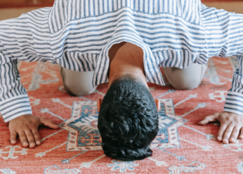 Sujud Syukur Jika Mendapat Kabar Gembira