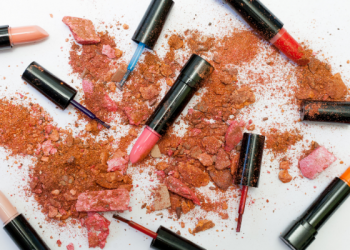 Ini 5 Cara Bagi Suami Mengatasi Istri Pemalas