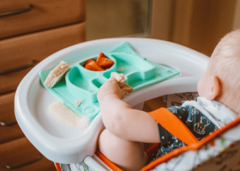 Kebahagiaan Berkibar di atas Rumah Paling Agung