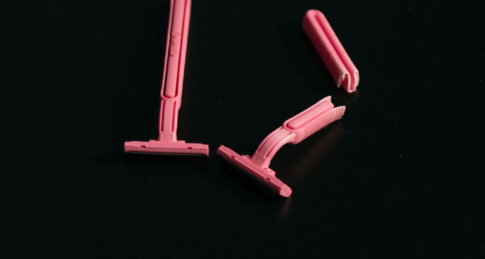 Bolu Gulung Cokelat Moka, Penawar Sedih dan Duka