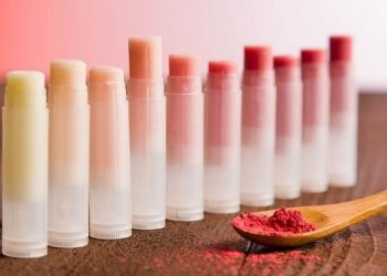 Beda Lip Balm dan Lip Gloss
