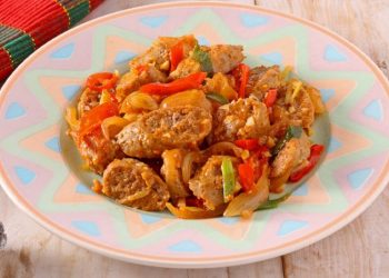 Sosis Daging Saus Padang