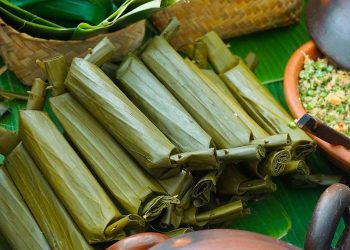 Resep Lontong Praktis Hanya dengan Rice Cooker