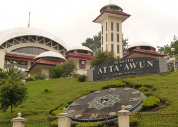 Pesona Masjid At Taawun Puncak Bogor