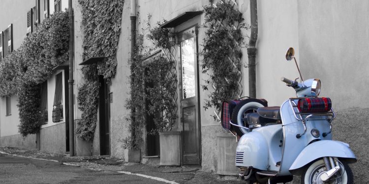 Tips Jika Mengajak Anak Bepergian dengan Motor