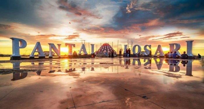 Pantai Losari Makassar