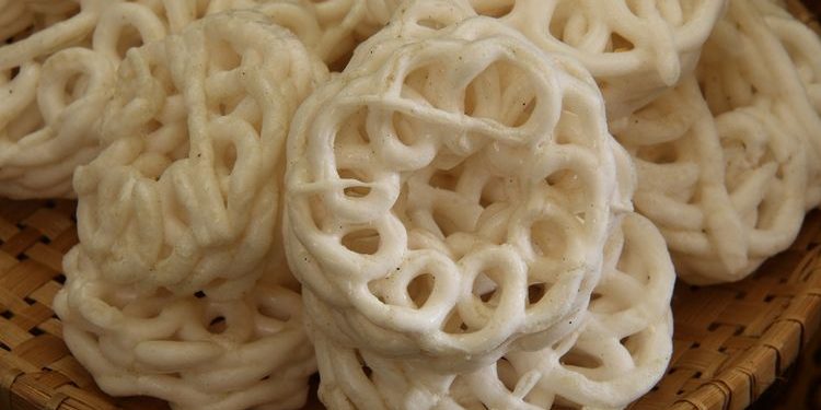 Kerupuk Tak Mengandung Energi, Jangan Berikan Pada Anak