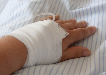 30 Tahun Menderita Sakit Imran bin Husnain Tak Mengurangi Ibadahnya