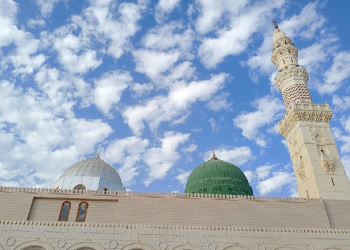 Bom Mengguncang Madinah