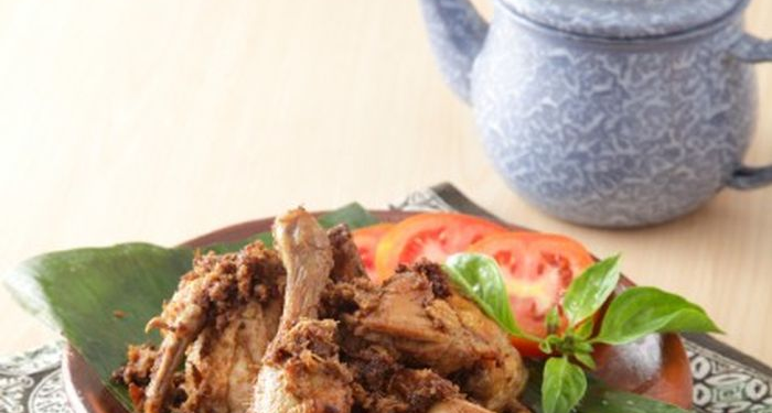 Ayam Goreng Pasir Kaliki