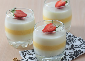 Milk Vanilla Apricot Puding