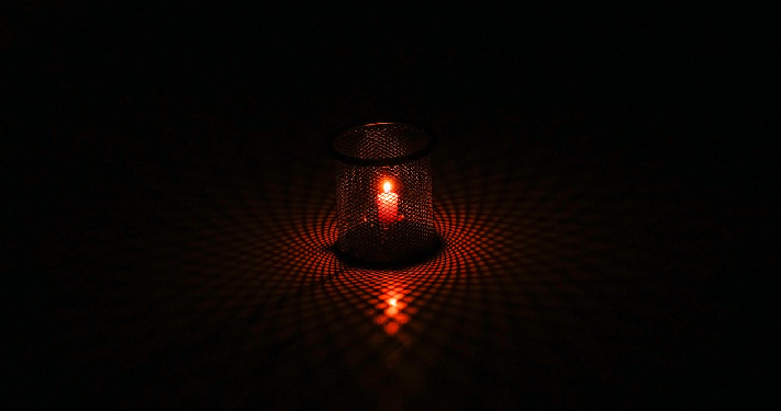 Cahaya untuk Kelapangan Dada