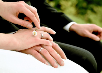 Menikah Itu Berkah dan Mudah