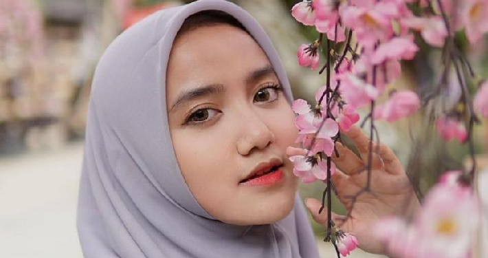 Inspirasi Mengejar Cita dari Wirda Mansur