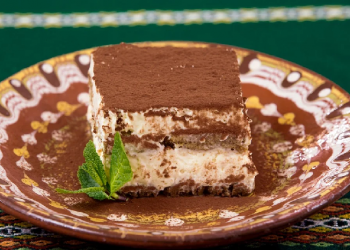 Sepotong Tiramisu