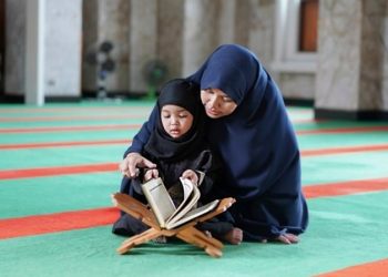 Bunda, Lebih Dekat dengan Anak Perempuanmu