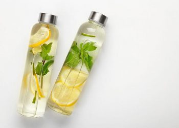 Infuse Water ini Bantu Ratakan Perutmu