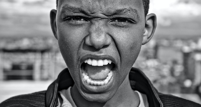 Ketika Anak Kerap Mengancam