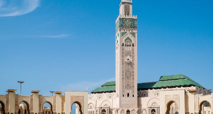 Ciri Cowok Mukmin itu Rajin ke Masjid