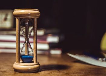 Kerugian Manusia yang Disampaikan dalam Surat Al Ashr