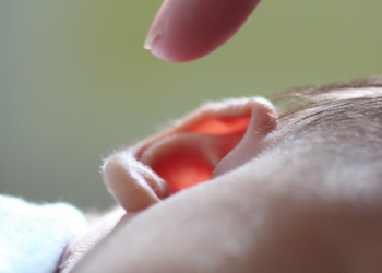 Indera Pendengaran yang Pertama Kali Berkembang Sebelum Penglihatan