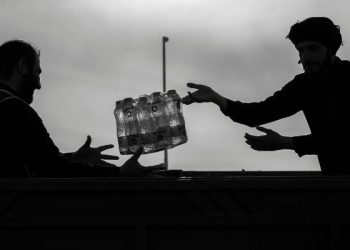 Puasa dan semangat berbagi