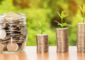 Menabung Receh Hingga 10 Galon, Pasutri Ini Kaget Jumlahnya Capai 60 Juta Rupiah