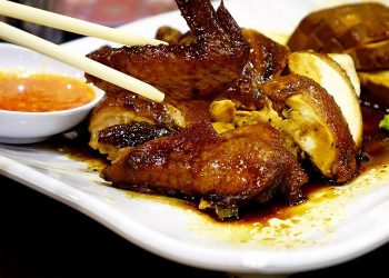 Resep Ayam Kecap Manis, Inspirasi Menu Keluarga Tak Suka Pedas