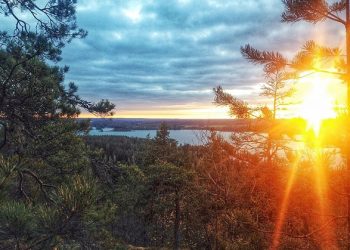 Cahaya di Langit Jiwa