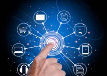 Tumbuh bersama sebagai pasangan era digital