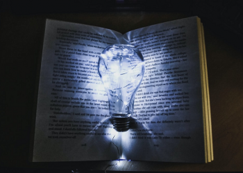 Tips Kembangkan Imajinasi Anak